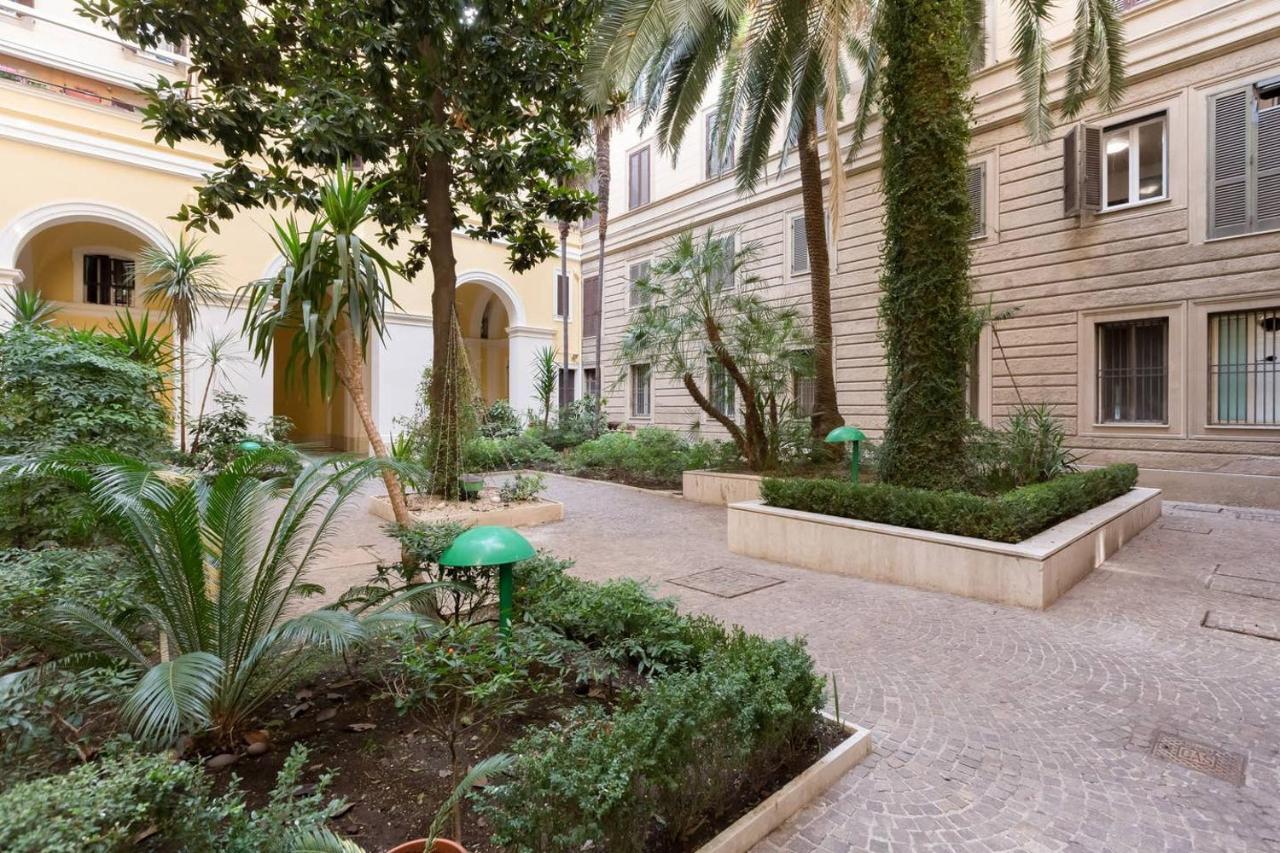 Apartmán Saint Peter House Germanico Řím Exteriér fotografie